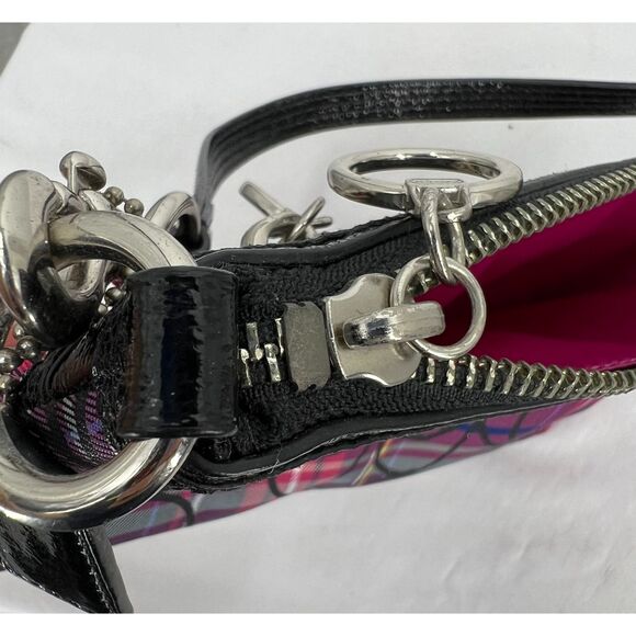 Coach purse Poppy Signature Pink plaid large wristlet bag - Picture 10 of 15